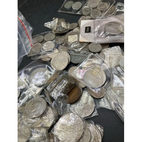 1174 - Coins In Packets Etc