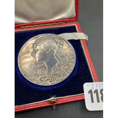 1188 - Large 1897 Diamond Jubilee Silver Medallion, 83G Boxed