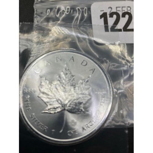 1228 - 2015 Canada 1Oz Maple Leaf