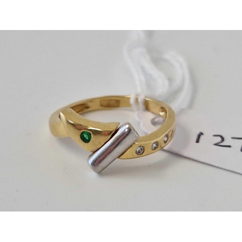 127 - A Two Colour 1960S Abstract Ring Set With Three Diamonds And A Emerald 18Ct Gold Size O