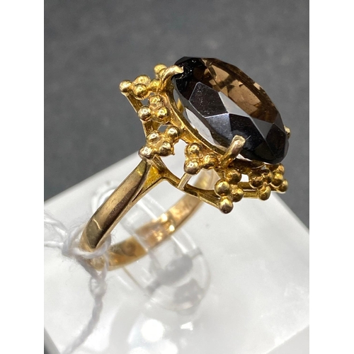 153 - A Large 1940S Smokey Quartz Dress Ring In Fancy Decoration Size M 6.1 Gms