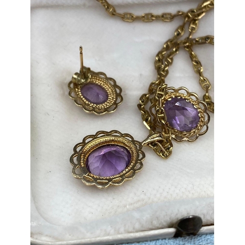 172 - A 9Ct Amethyst Pendant Necklace 16 Inch And Matching Earrings