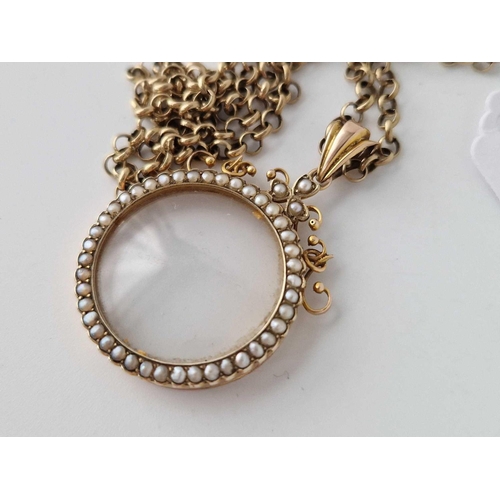 173 - A Pretty Gold Photo Locket Encrusted With Seed Pearls On Belcher Link Chain 16 Inch All 9Ct 13Gms In... 