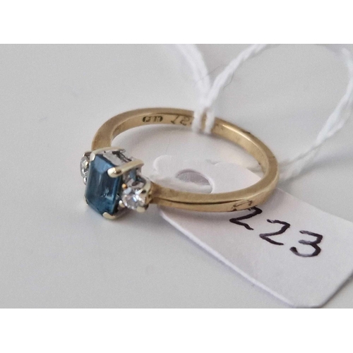 223 - A Aquamarine And Diamond Three Stone Ring 9Ct Size N