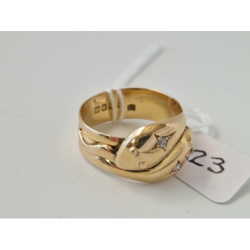 23 - A Antique Double Headed Diamond Set Snake Ring 18Ct Gold London 1916 Size V