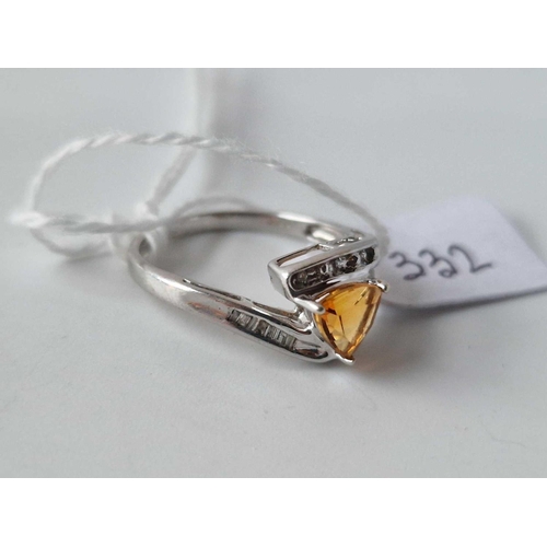 332 - A White Gold Orange Citrine And Diamond Ring 9Ct Size O 2 Gms