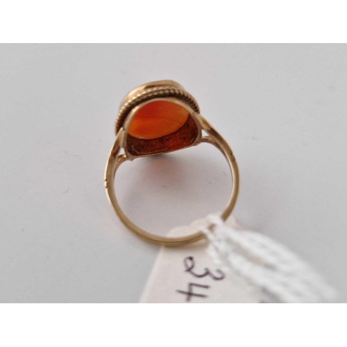 349 - A Cameo Ring 9Ct Size R 3.5 Gms