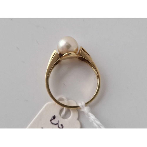 398 - A Pearl Set Ring 14Ct Gold Size N 3.2 Gms