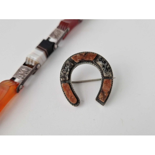 463 - A Scottish Style Agate And Silver Bracelet Together With Scottish Stone And Silver Horse Shoe Brooch