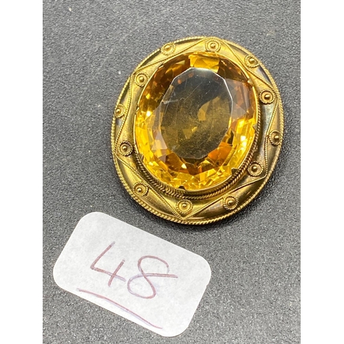 48 - A Large Victorian Topaz Brooch With Cantenelle And Rope Twist Decoration In High Crat Missing Pin