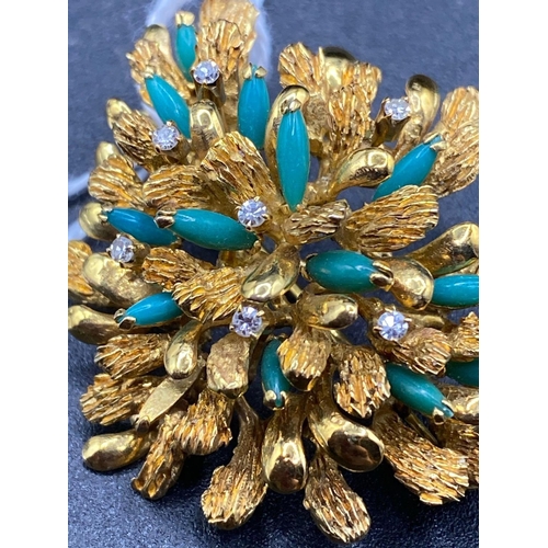 563 - A Matching 1960S Turquoise And Diamond Brooch