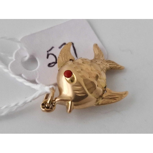 571 - A Articulated Fish Charm 14Ct Gold 2.9 Gms