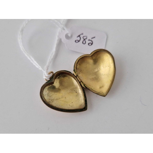 585 - A Back And Front Heart Locket 9Ct 3.1 Gms