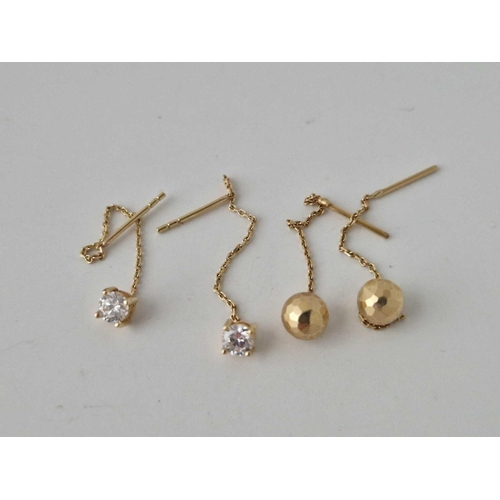 70 - Two Pairs Gold Pull Through Earrings 1.9G