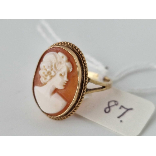 87 - A Cameo Ring 9Ct Size S 3.5 Gms