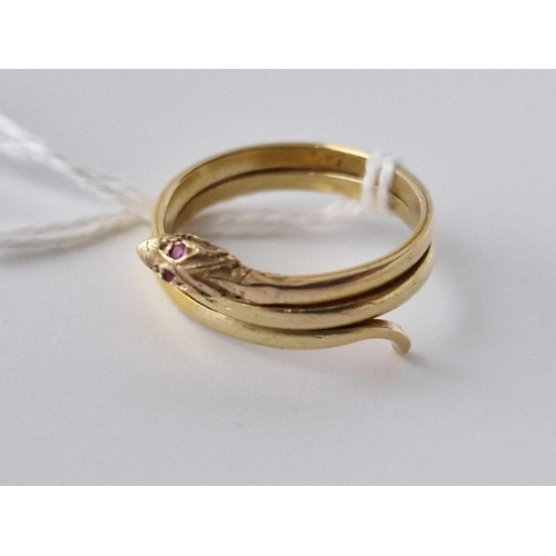 93 - A Snake Ring 14Ct Gold Size R 3.8 Gms