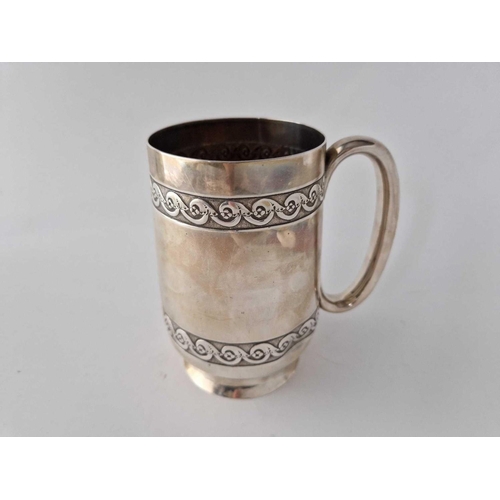 940 - Good Victorian  Tankard With Two Chased Bands.5.25 In High. London 1853 By R M E M. 355Gms