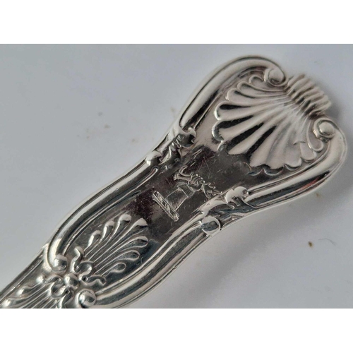 964 - Irish Kings Pattern Table Spoon Crested  1835 By I L R. 100 Gm