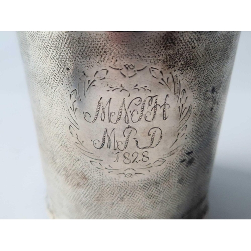 986 - An Antique Continental Beaker Engraved With Flowers On Matted Ground, 4 Inches High, 105 G.