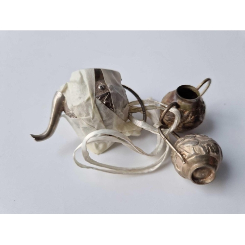 989 - A Miniature Three Piece Chinese Tea Set