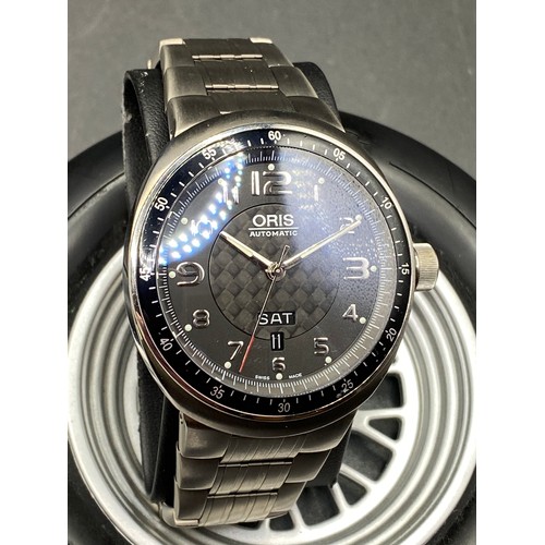 724 - A Gents Oris TT 3 Titanium Wrist Watch With Seconds Sweep & Date Aperture in Original Wheel Design I... 