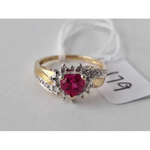 179 - A red stone and diamond heart shaped ring 9ct size N �  2.4 gms