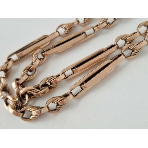 225 - A VICTORIAN GOLD DOUBLE ALBERT WITH FANCY KNOT AND DOUBLE TROMBONE LINK 17.5 INCH 30 GMS