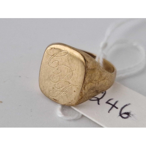 246 - A signet ring, 9ct, size N, 5.8 g