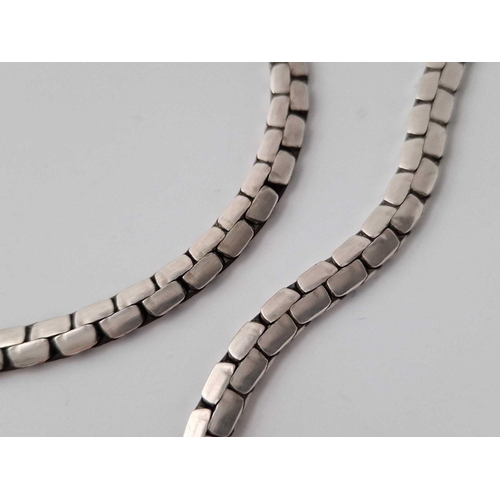 284 - A heavy silver neck chain 18 inch 57 gms