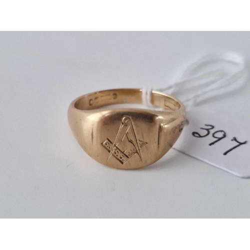 397 - A masonic signet ring, 9ct, size V, 6.6 g