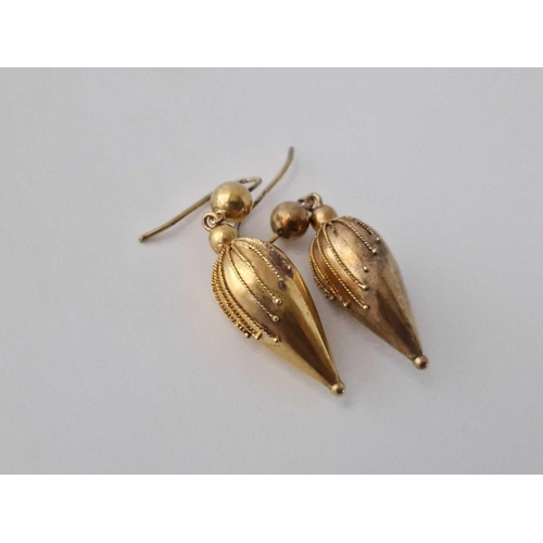 416 - A pair of Victorian earrings, 15ct, 3.3 g some dents