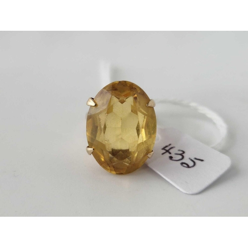 435 - A large yellow stone ring 9ct size L 6 gms