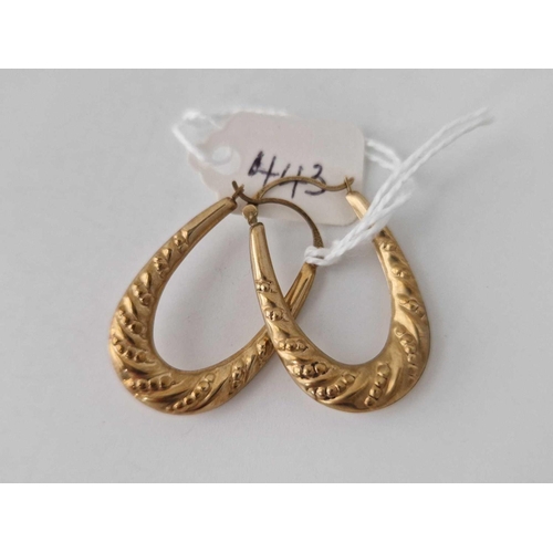 443 - A pair of long hoop earrings, 9ct, 1.5 g