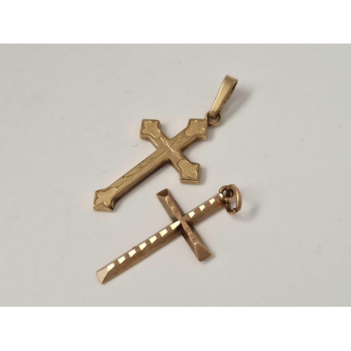 585 - Two 9ct crosses, 2.3 g