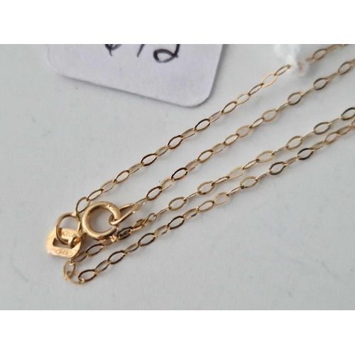 615 - A fine link neck chain, 9ct, 16 inch