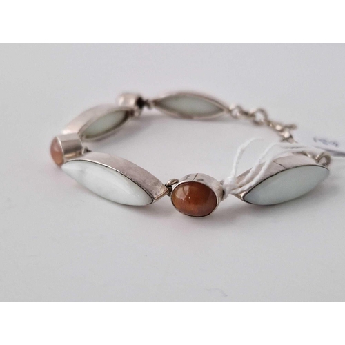 631 - A silver hard stone bracelet