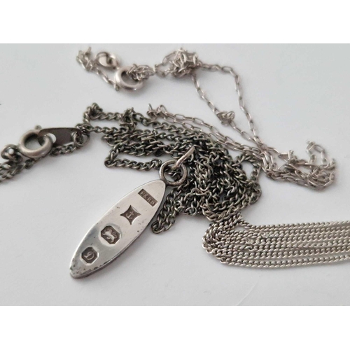 633 - Five silver chains, including 1 with small ingot, 30 g