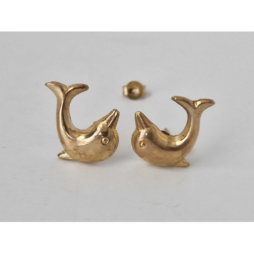 654 - A pair of dolphin earrings, 9ct, 1.6 g