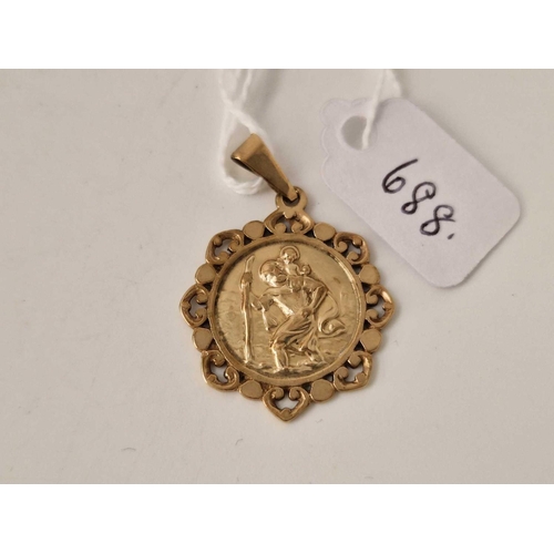 688 - A st Christopher pendant, 9ct, 3.7 g