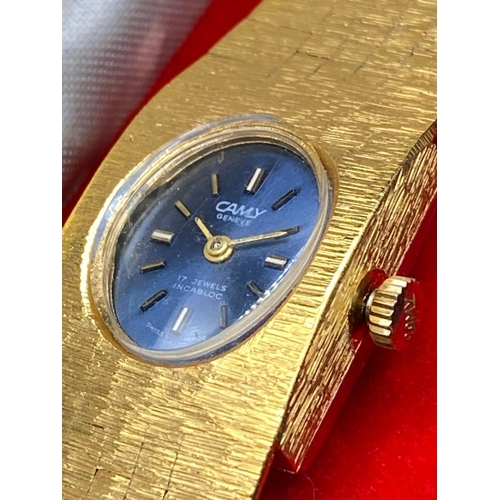 800 - A ladies vintage Camy Swiss watch in original box, W/O