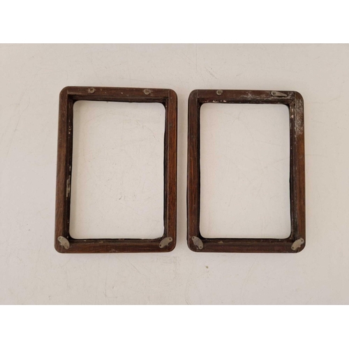 805 - A pair of oblong photo frames with rounded cornice's, 6.5