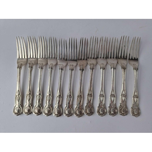 916 - A set of twelve Victorian Kings Pattern dessert forks with crest, London 1861 by GA, 735g