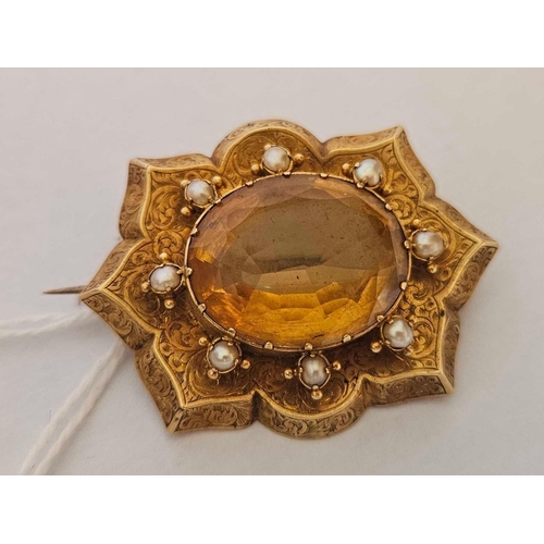 48 - Pretty Victorian brooch set with citrine and pearls, 15ct, 8.9 g