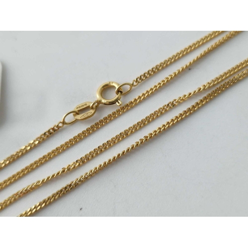 127 - A fine neck chain, 9ct, 19 inch, 2.1 g