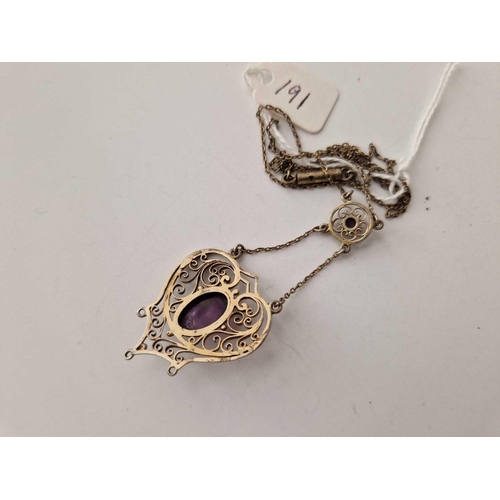 191 - A pretty silver and amethyst necklace, 17 inch