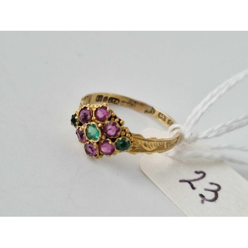 23 - A Victorian emeralds and ruby daisy ring, 9ct, size M