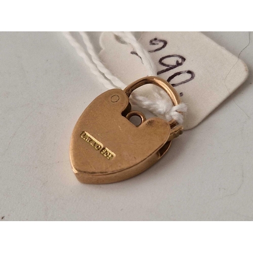 290 - A heart padlock, 9ct, 1.8 g