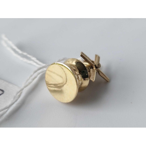 69 - A windmill charm 14ct gold 2.8g