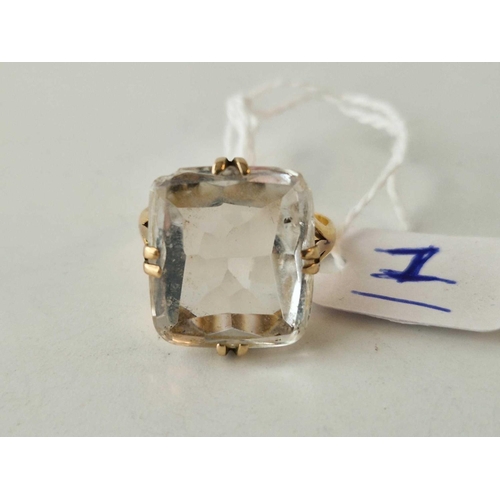 1 - A VICTORIAN RING WITH CLEAR STONE 22 CT GOLD SIZE P 6.3 GMS