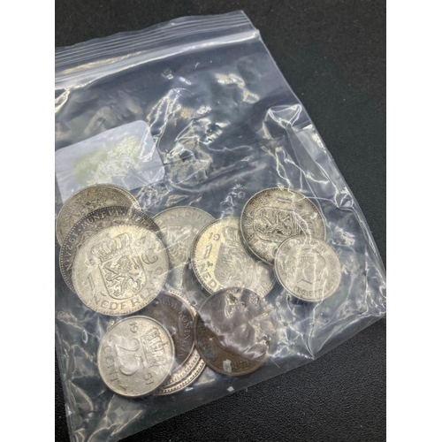 1159 - One bag of Dutch coins, including 1924 - 1928